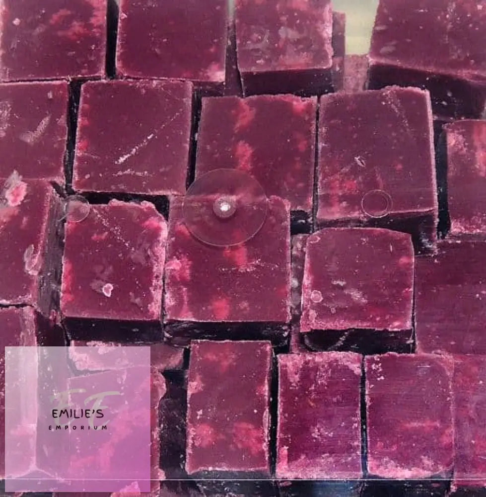 100G Berry Flavoured Fudge (Vimto)