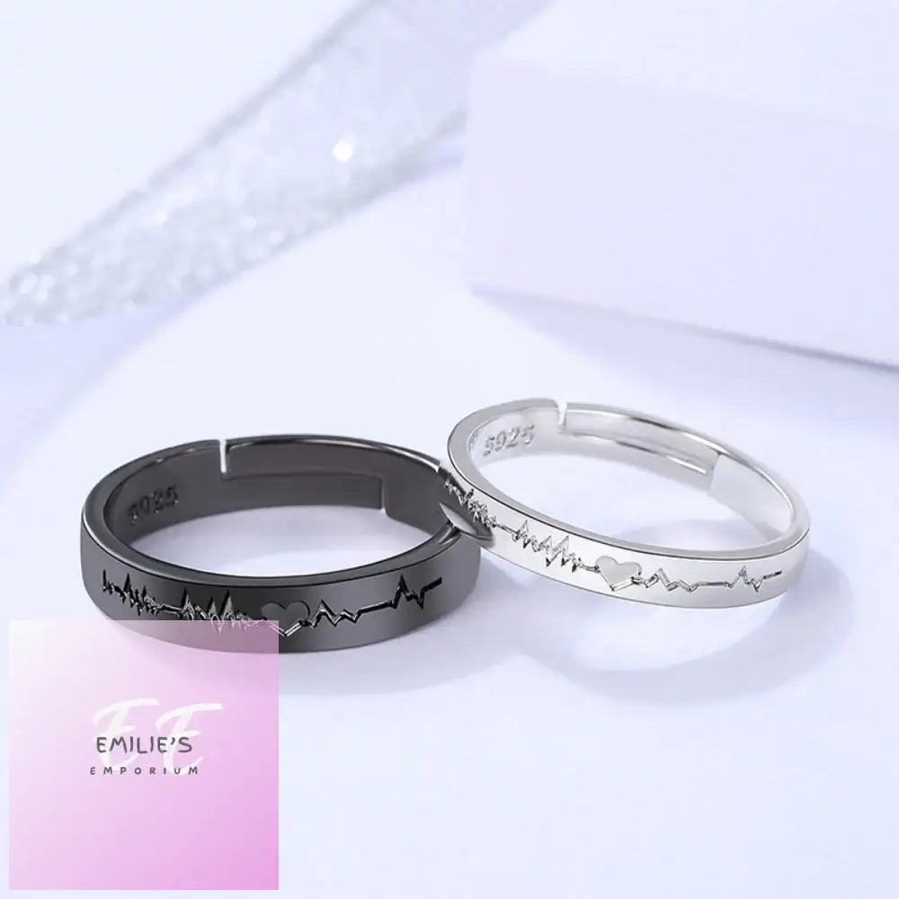 2Pcs Black/White Love Promise Rings -Heart Beat